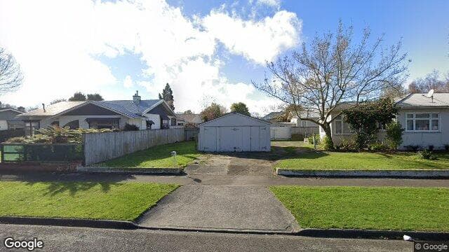 47 Milverton Avenue