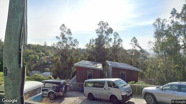Street view of 76 Leckhampton Court