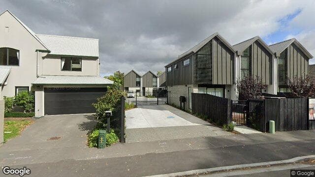 8/77 Deans Avenue