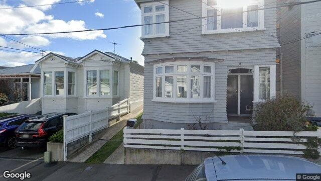 11 Caroline Street