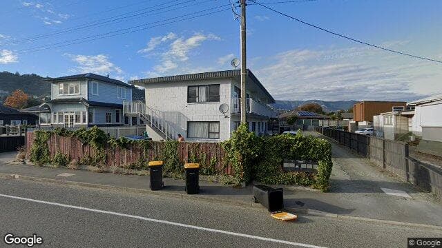 2/63 Beach Rd