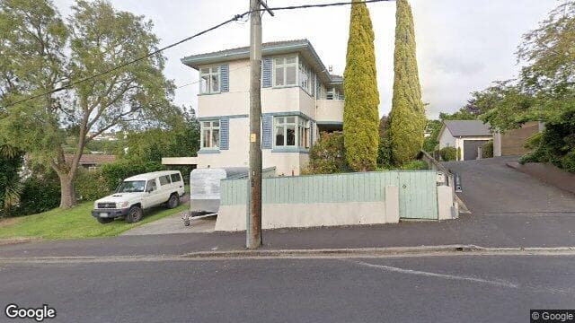 5 Wallace Street