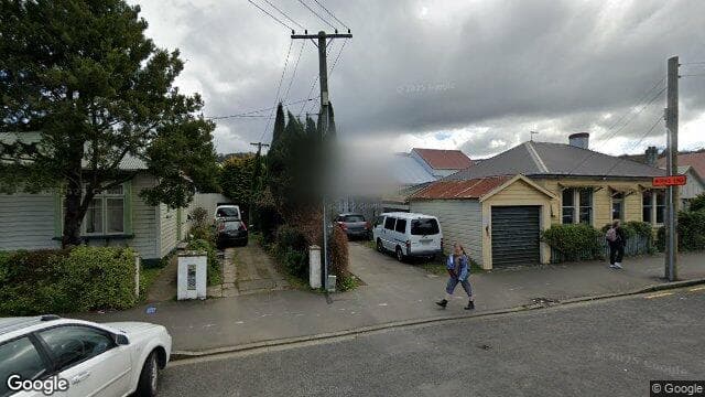 Street view of 466a Leith North