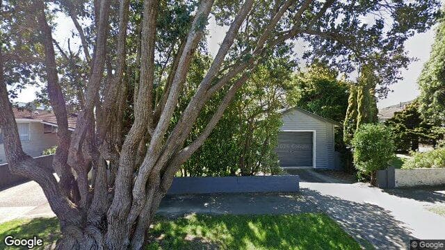 15 St Ronans Ave