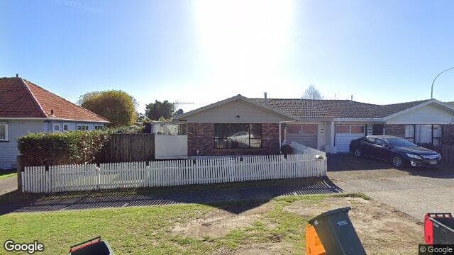 129C Ranolf Street