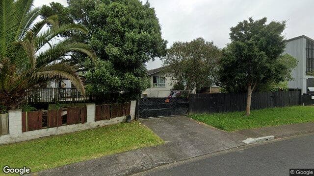 15D Tabitha Crescent