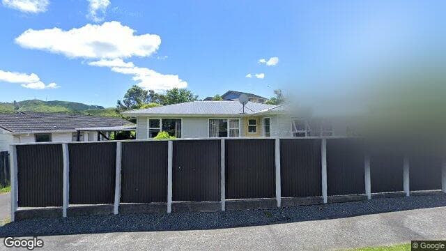12 Christchurch Crescent