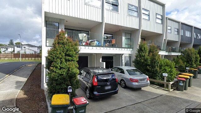 4/5 Perekia Street