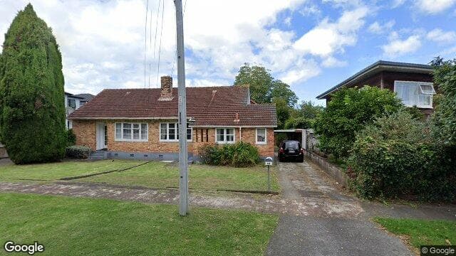 40 Invermay Avenue