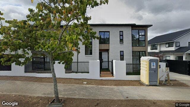 85A Grand Drive