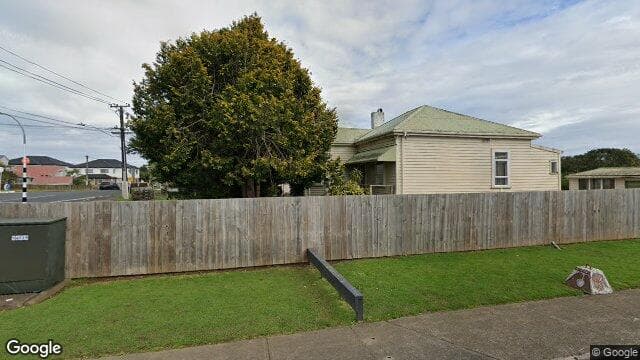 Street view of 2/20 Luke Street