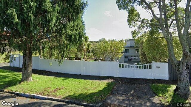 100 Whitehaven Road