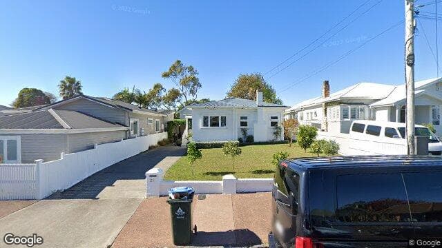 21A Pasadena Avenue