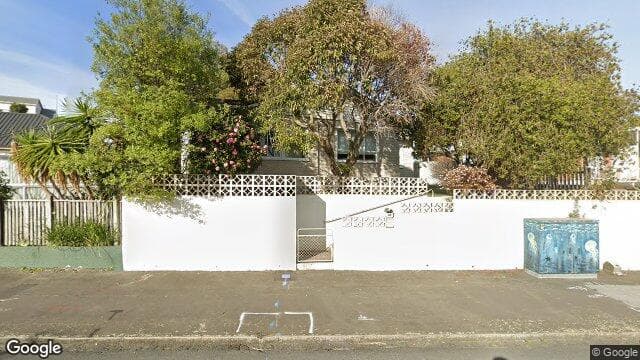 35 Breakwater Road