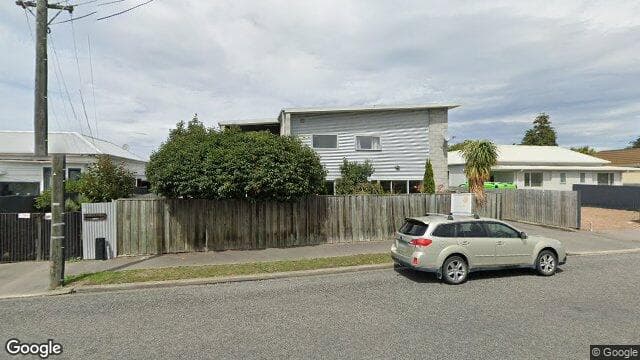 Street view of 532B Hereford Street