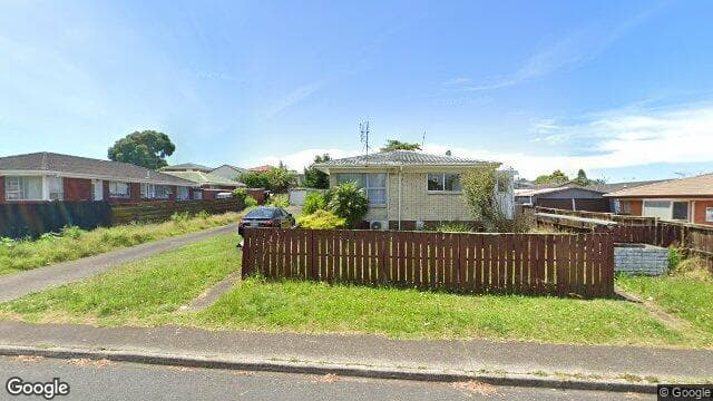1/23 Bertrand Road