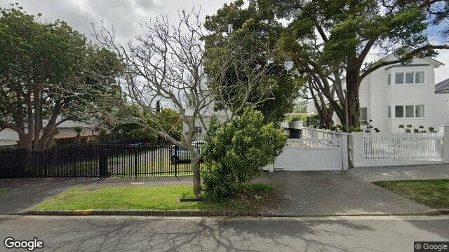 2/19 Hamilton Road