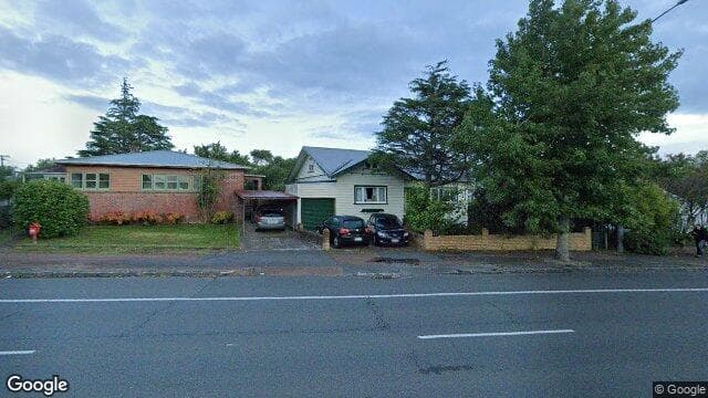 1065 Great North Road