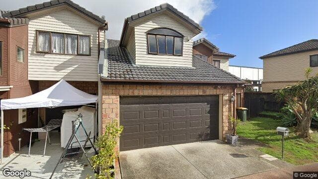 17 Derg Place