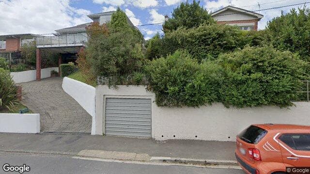Street view of 122 Signal Hill Road