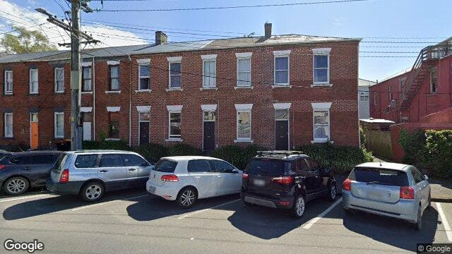 Street view of 84 Dundas Street