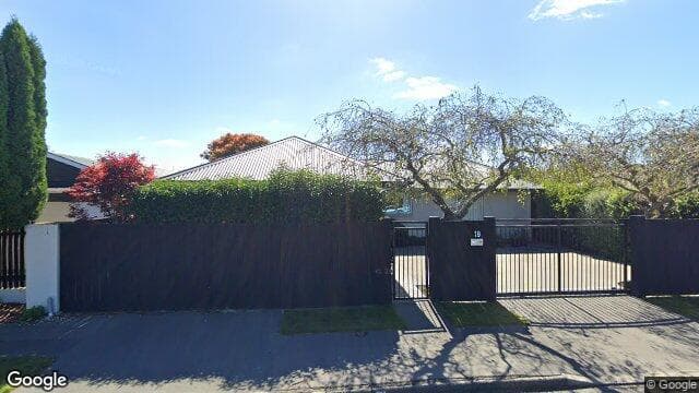 19 Toorak Avenue
