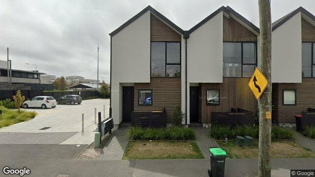 Street view of 2/27 New Brighton Road