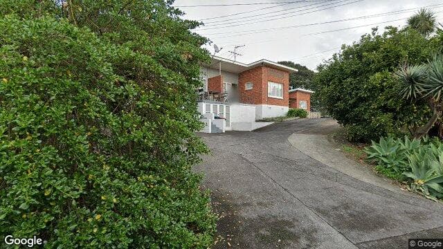 Street view of 3/221 Mount Smart Road