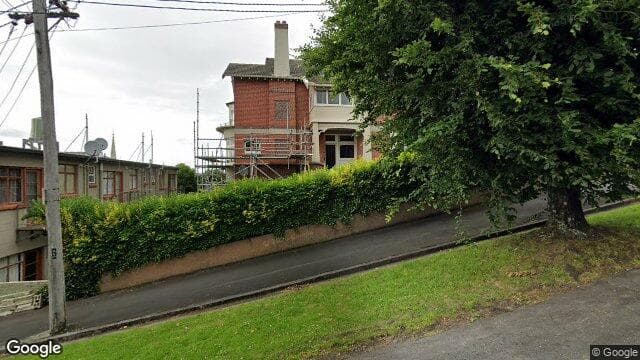 Street view of 2 Albany Street
