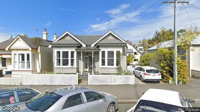 Street view of 147 Dundas Street
