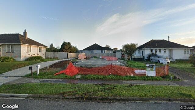 19A Clyde Crescent