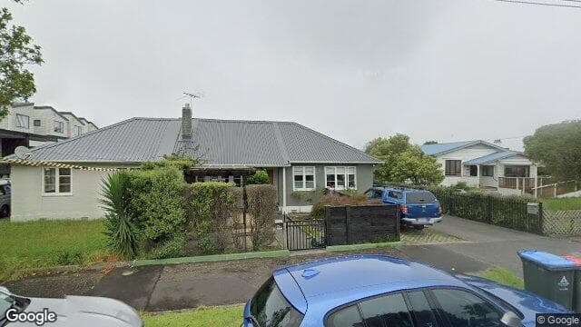 22A Oakley Avenue
