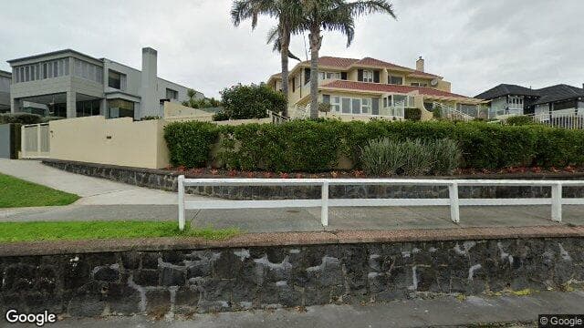 Street view of 35 Cliff Road