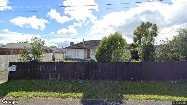 26 Sutton Crescent