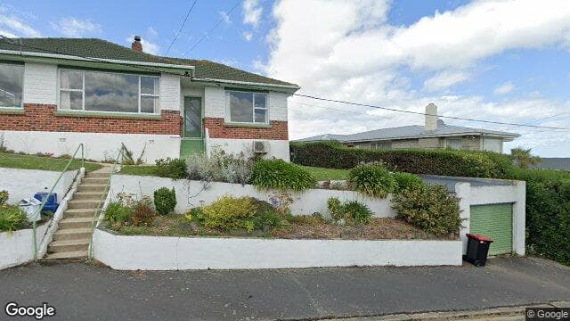 Street view of 27 Heath Street