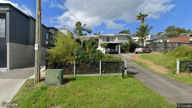6 William Souter Street