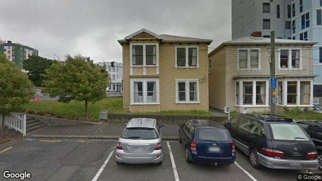 Street view of 1st/12A Kensington St