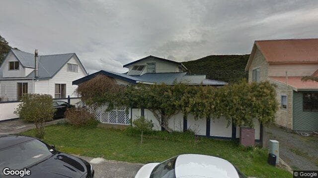 50 Hazlewood Avenue