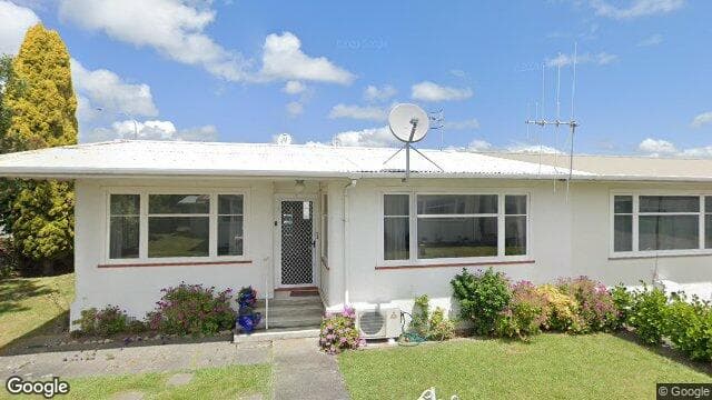 1/206 Ruahine Street