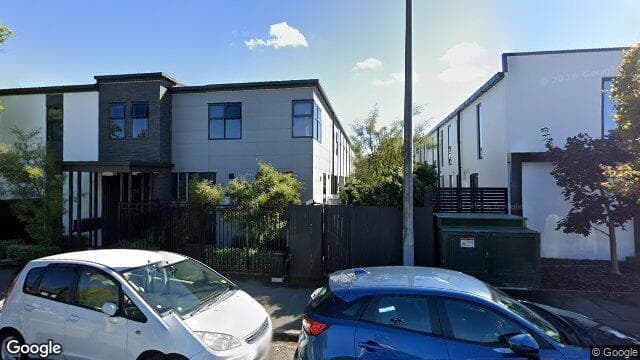 2/269 Kilmore Street
