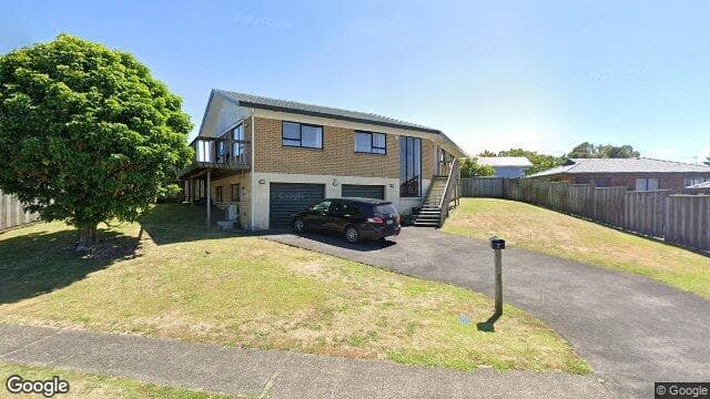 7 Churchill Terrace