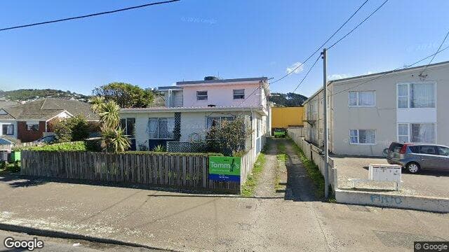 Street view of 1/16 Ross Street