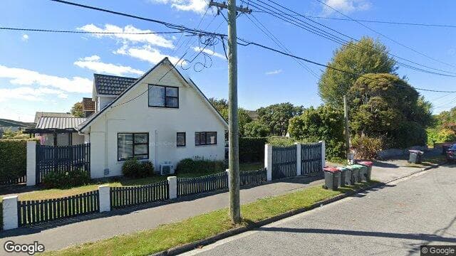83 Middleton Road