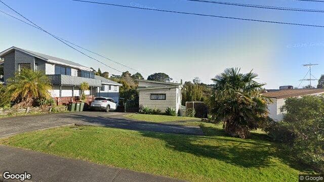 42 Elliston Crescent