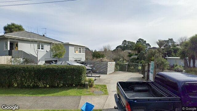 1/10A Awanui Street