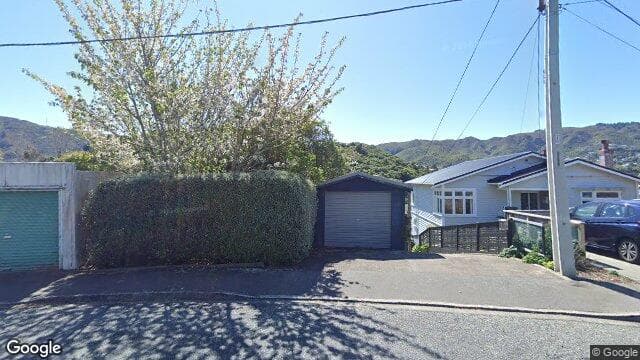 Street view of 8 Trelissick Crescent