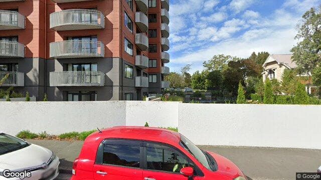 13/28 Gloucester Street