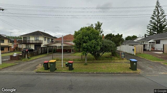 Street view of 25 Somerset Road