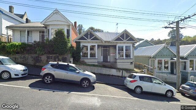 Street view of 130 Dundas Street