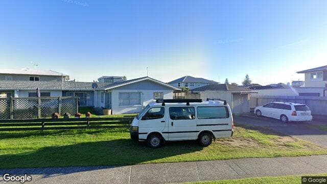 2/25 Clyde Street